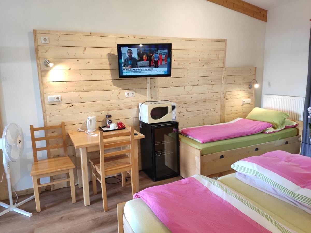 Max Motel Hinterzhof エクステリア 写真