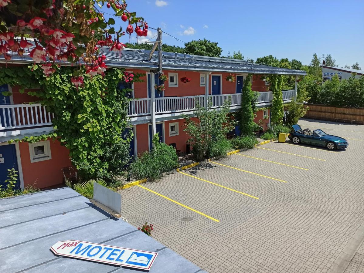 Max Motel Hinterzhof エクステリア 写真