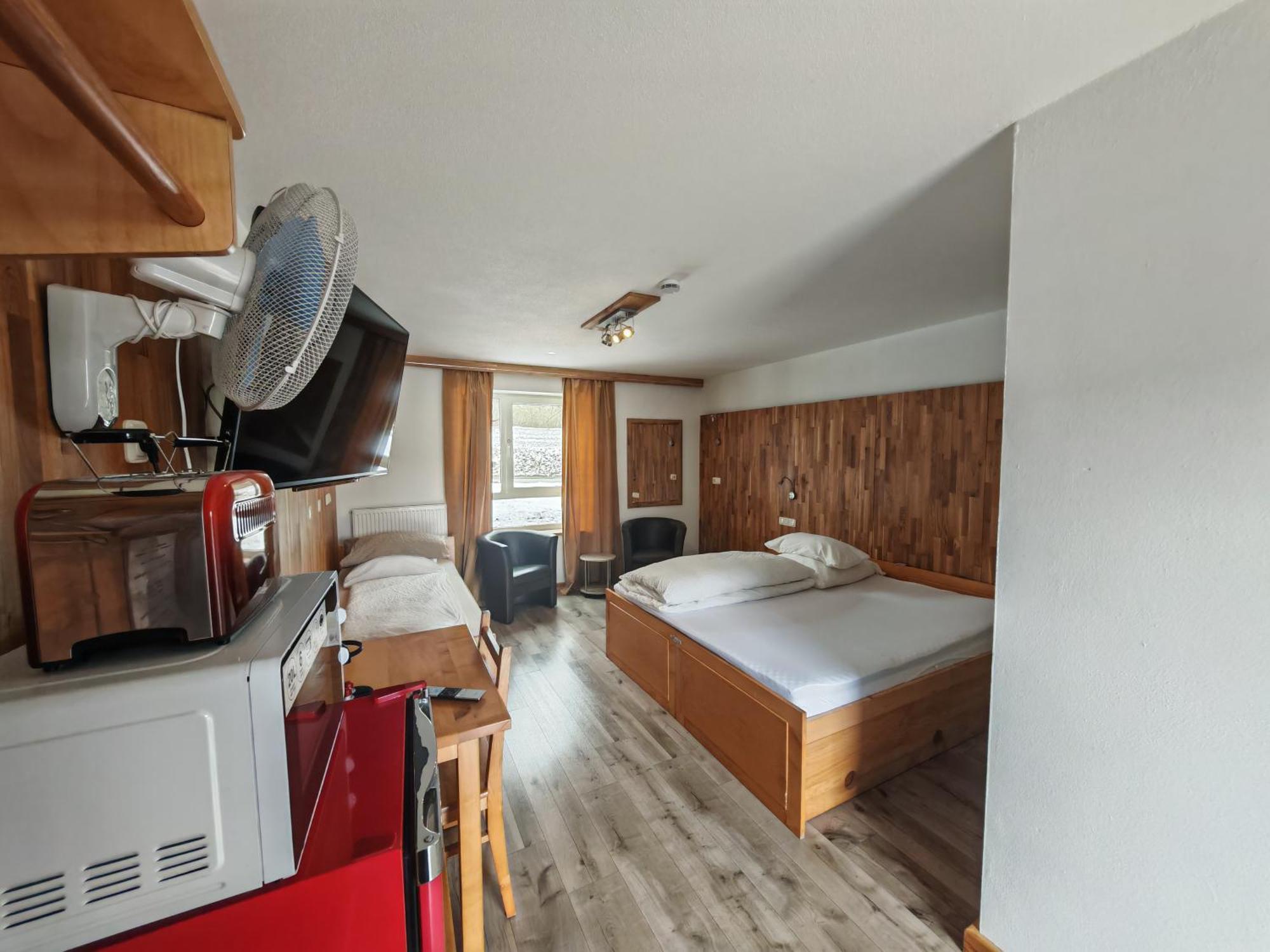 Max Motel Hinterzhof エクステリア 写真
