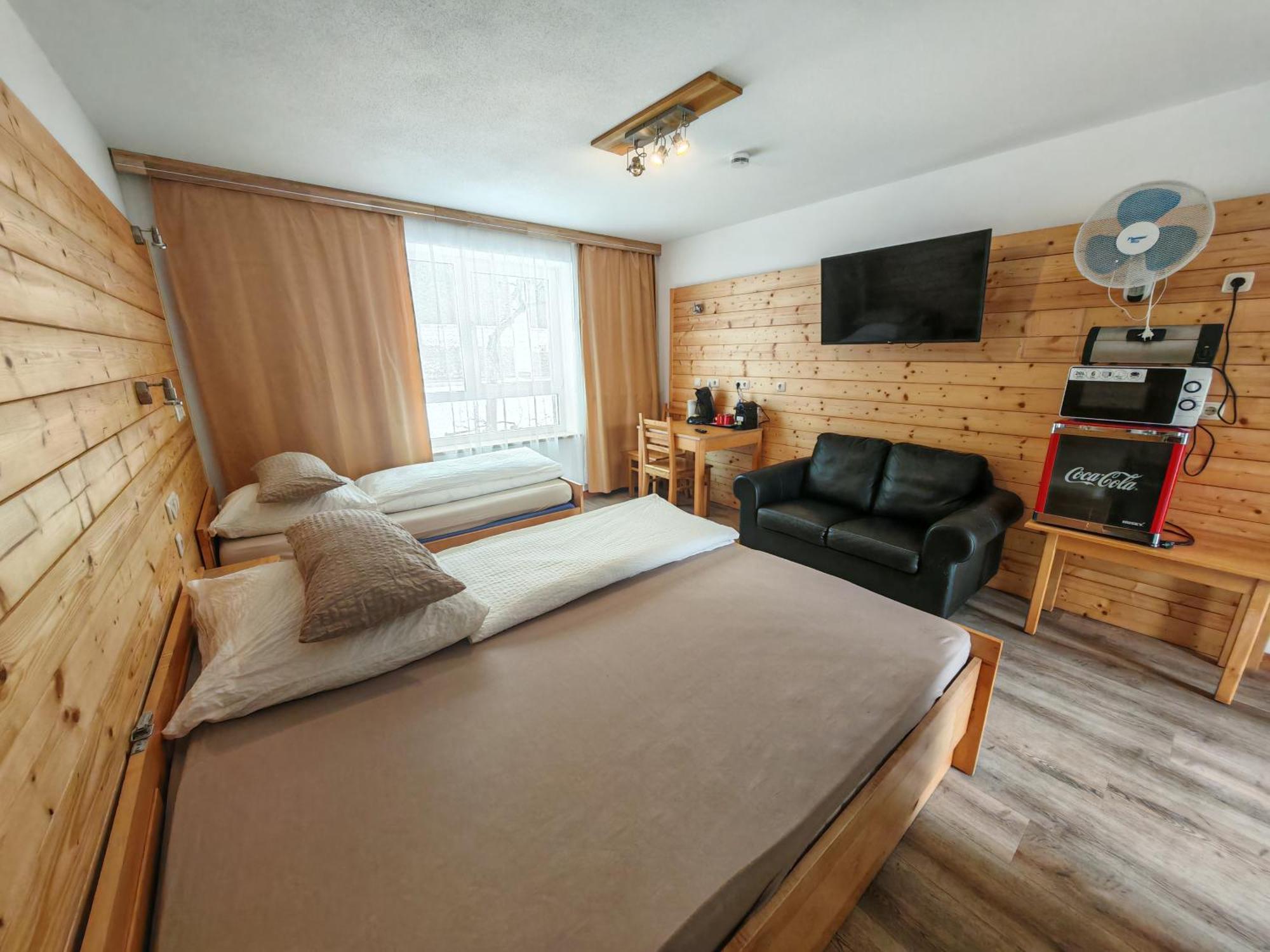 Max Motel Hinterzhof エクステリア 写真